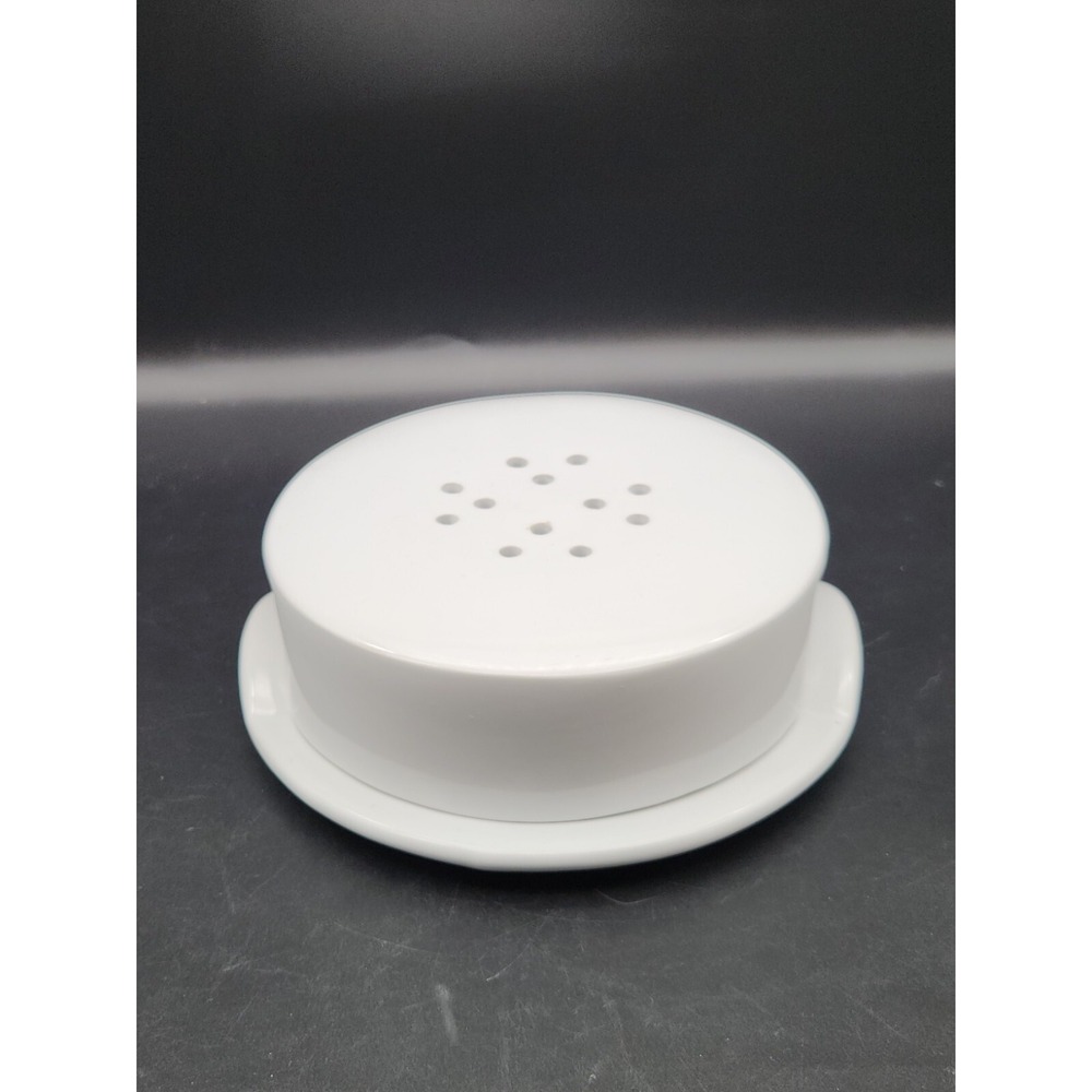 Crate And Barrel Brie Cheese Baking Dish Baker White Stoneware Ventilated Lid